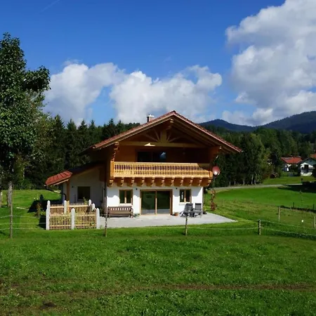 Bauer アパート ドラクセルスリート